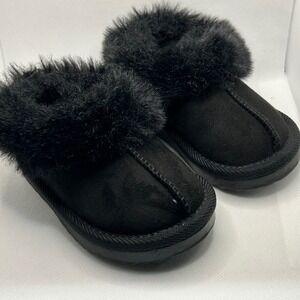 Black‎ Suede Faux Fur Lined kids Boots Size 5 Target Winter Pull On Outdoor